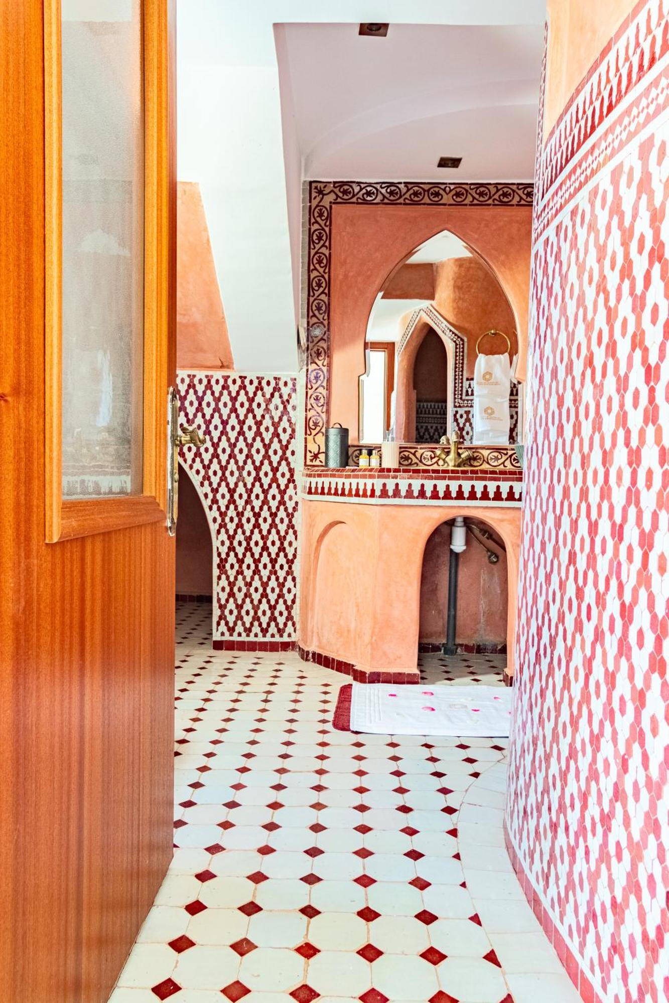 Palais Les Sources De L'Atlas & Spa El Harkat Extérieur photo